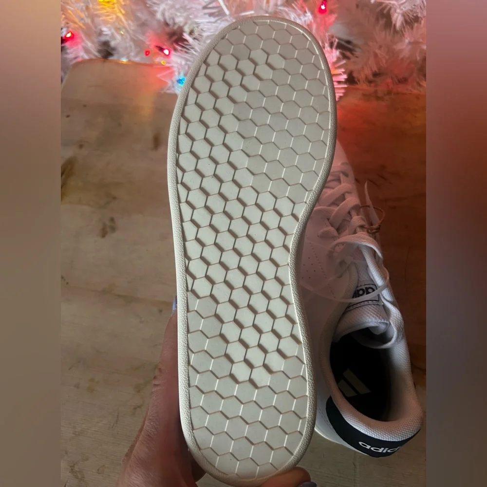 Adidas - Picture 5 of 5